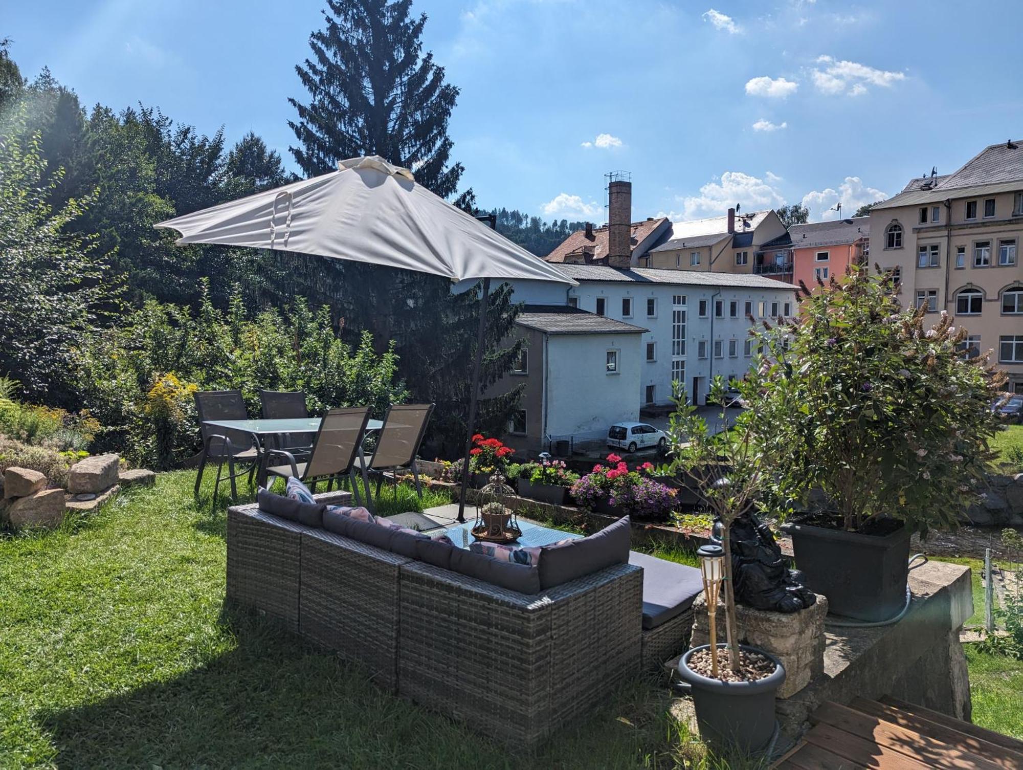 Hw3 - Urlaubsmagie - Helle, Grosse Wohnung Mit Pool 赛博尼茨 外观 照片