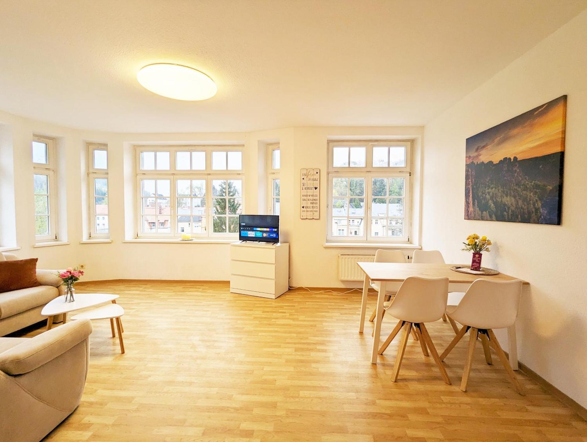 Hw3 - Urlaubsmagie - Helle, Grosse Wohnung Mit Pool 赛博尼茨 外观 照片